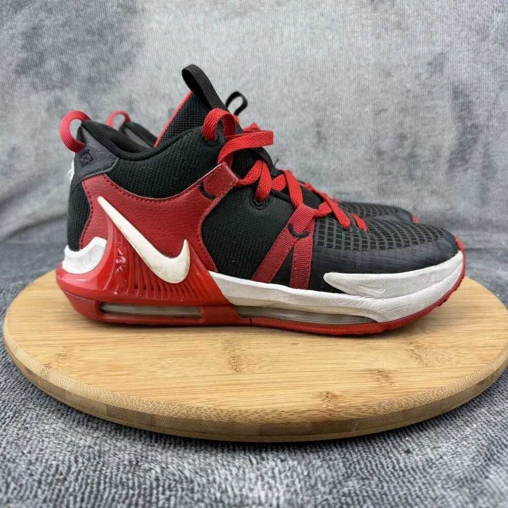 Nike LeBron Witness 7 Shoes Boys Size 5.5Y Black Red Basket Sneakers DQ8650-005